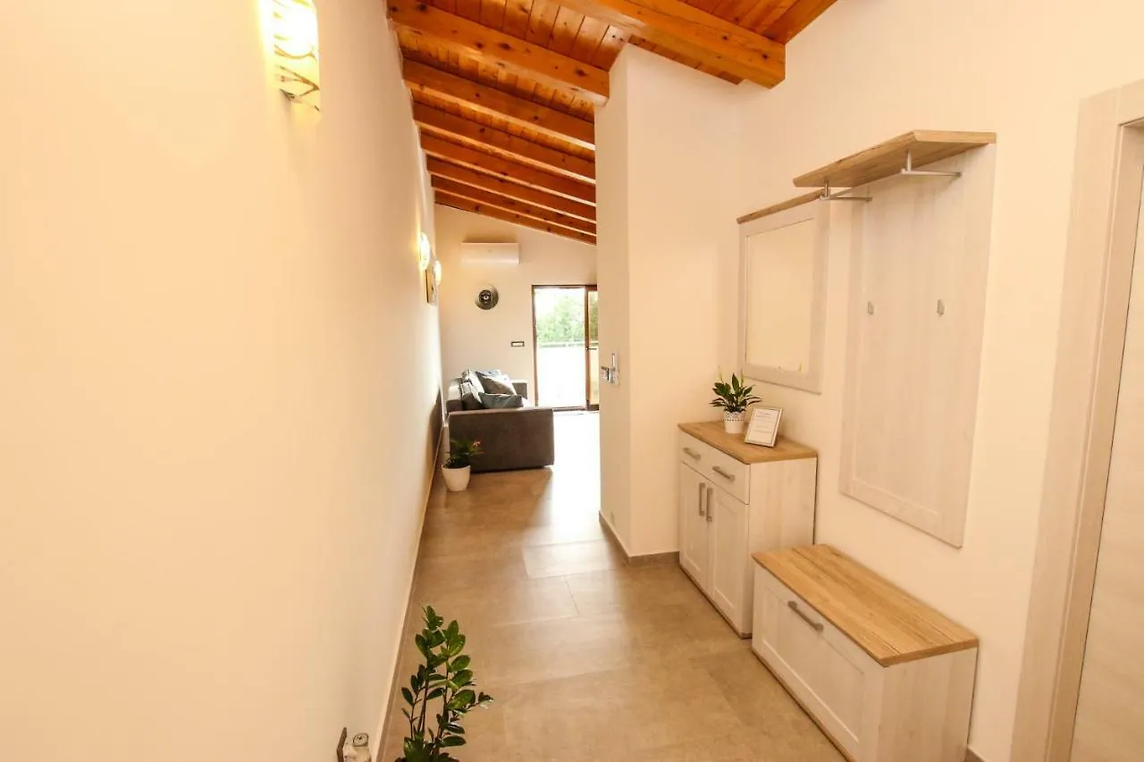 Diamond Seaview Apartment Porec